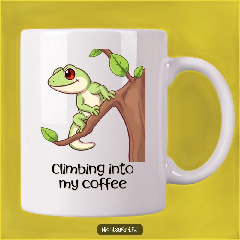 Funny Gecko Climbing Mug: Energetic Reptile Gift for Animal Lovers